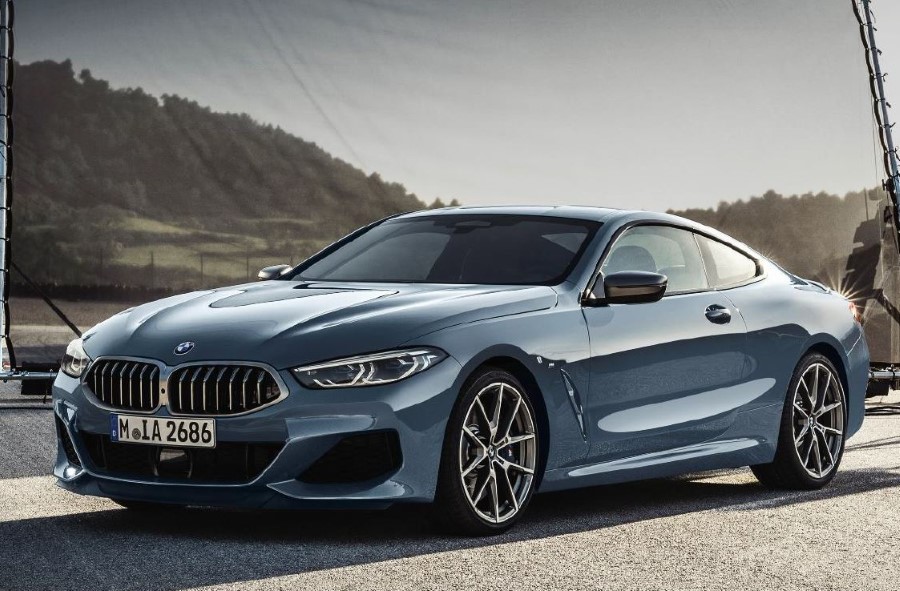 2018 BMW 8 Series 50i xDRIVE Price & Specifications | CarExpert