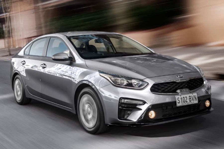 2019 Kia Cerato SPORT+ SAFETY PACK Price & Specifications CarExpert