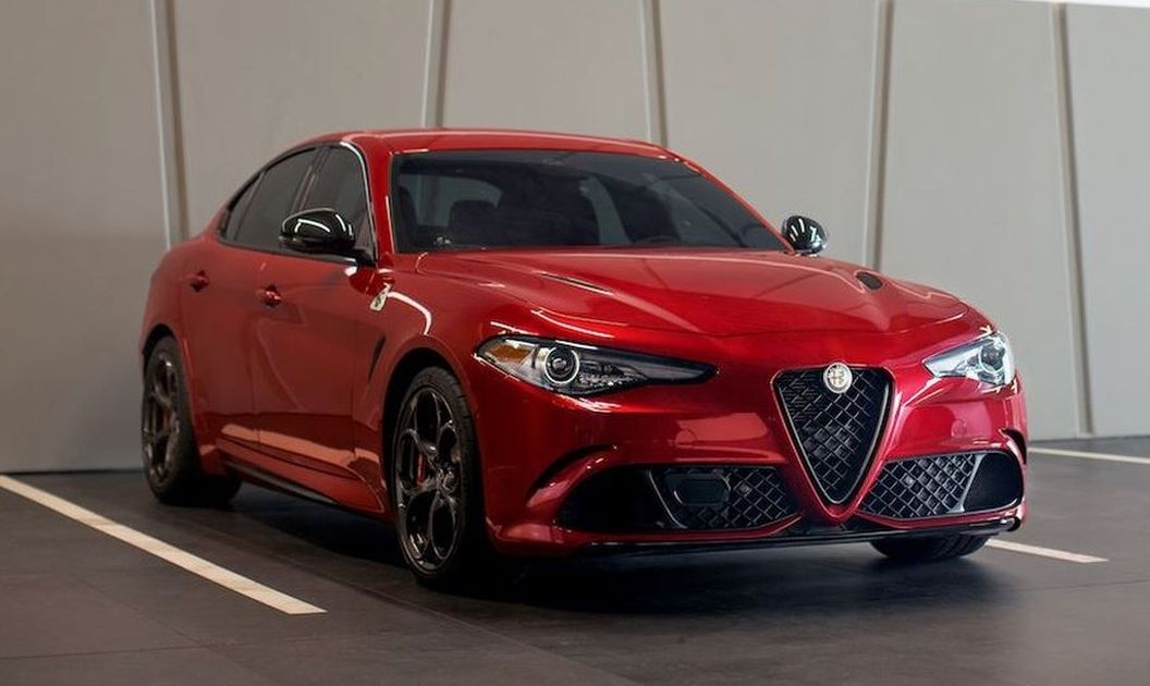 2021 Alfa Romeo Giulia SPORT Price & Specifications | CarExpert