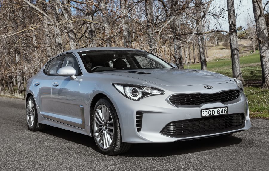 2019 Kia Stinger 200S (AEB) Price & Specifications | CarExpert