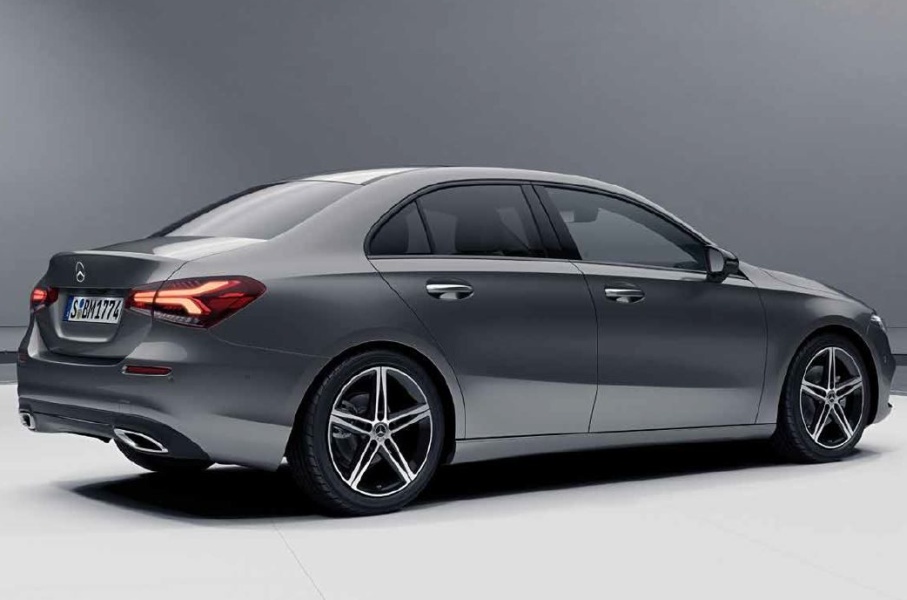 2018 Mercedes-benz A180 Null Price & Specifications 