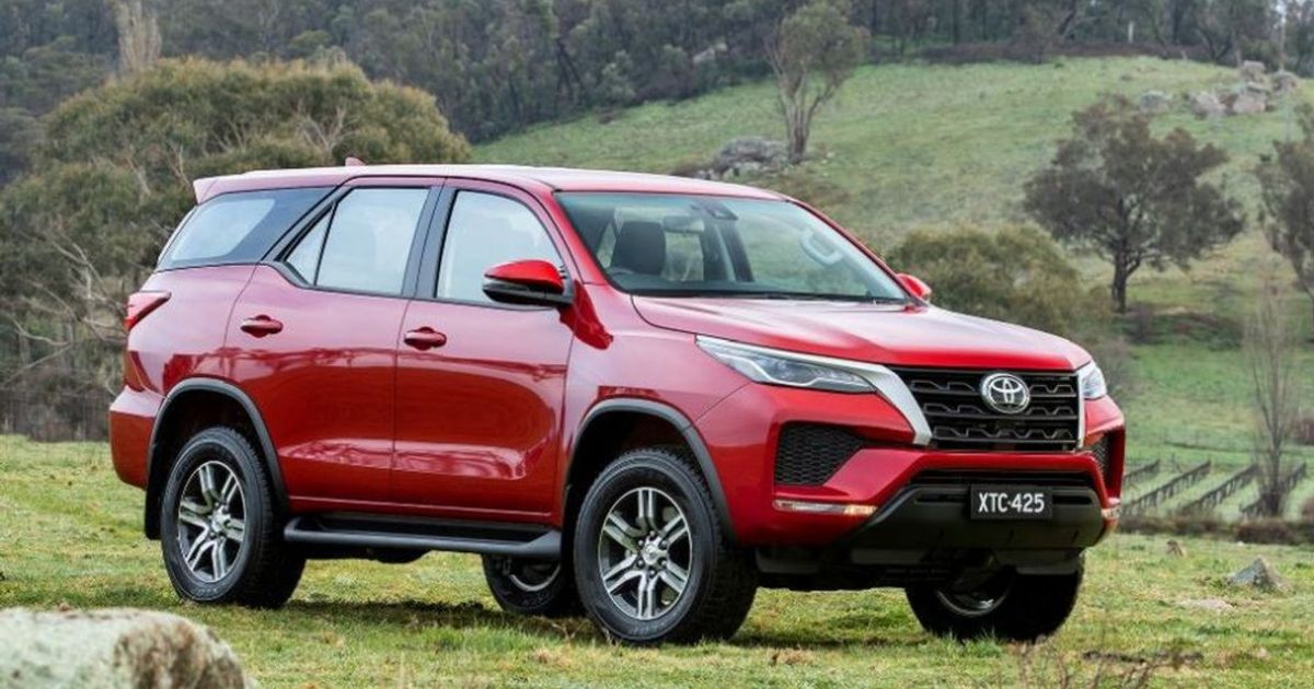 Toyota Fortuner GXL Price & Specifications | CarExpert