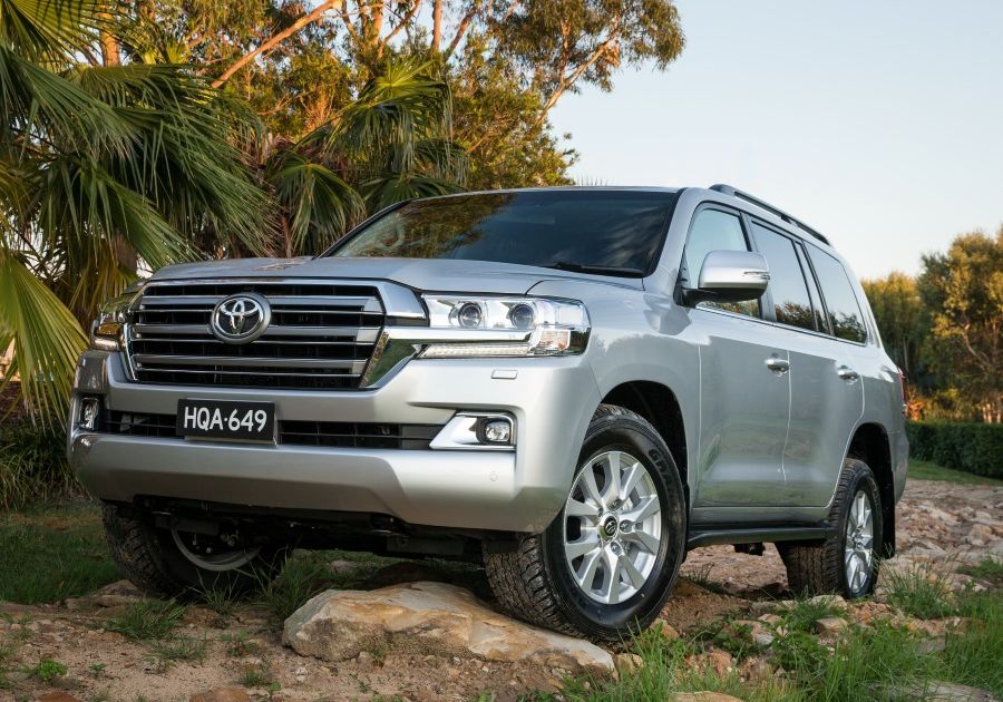 2020 Toyota LandCruiser LC200 VX (4x4) Price & Specifications | CarExpert