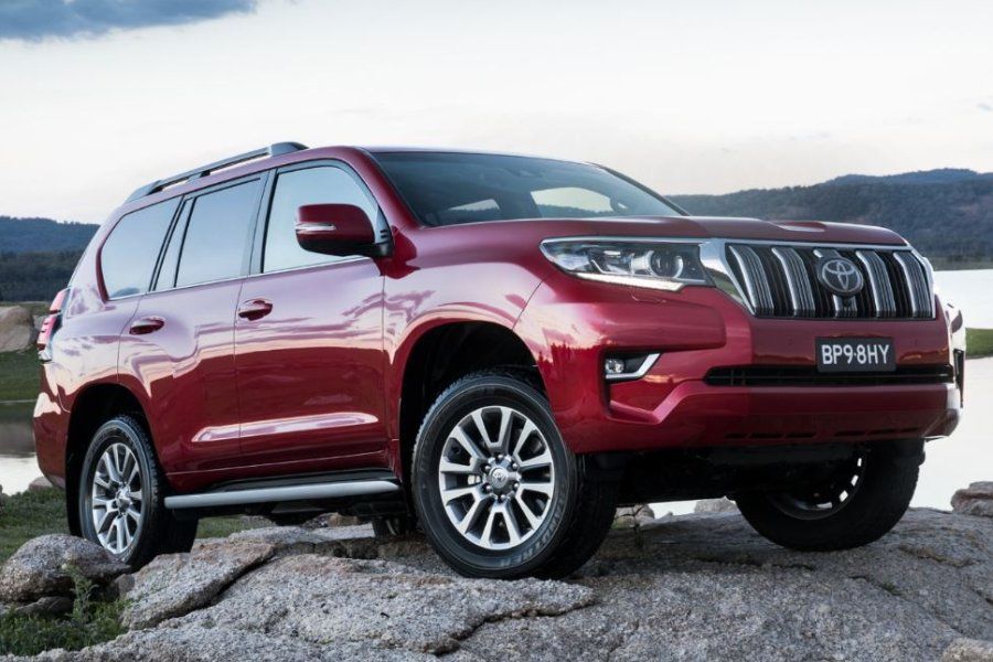 Toyota Land Cruiser Prado 2018: Spesifikasi dan Keunggulan Legendaris