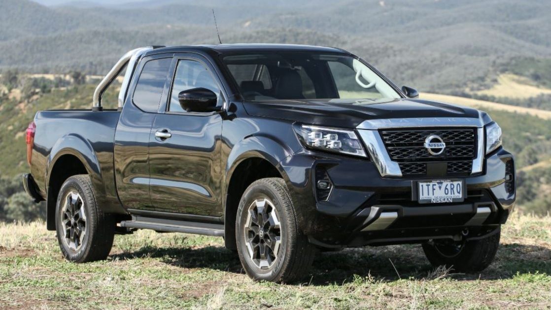 2021 nissan navara st x