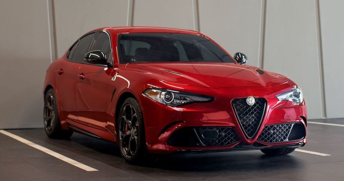 Alfa romeo sedan