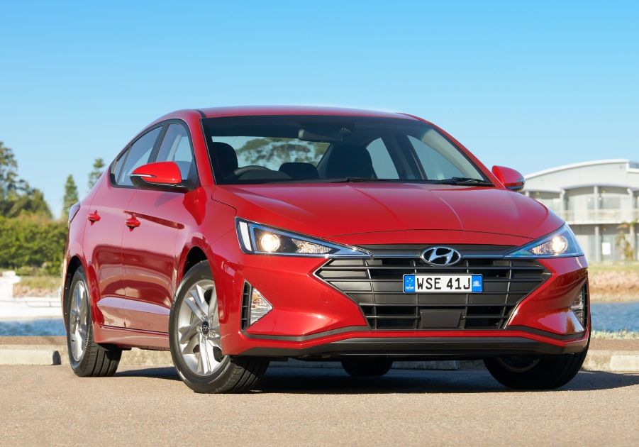 2018 Hyundai Elantra ACTIVE Price & Specifications CarExpert