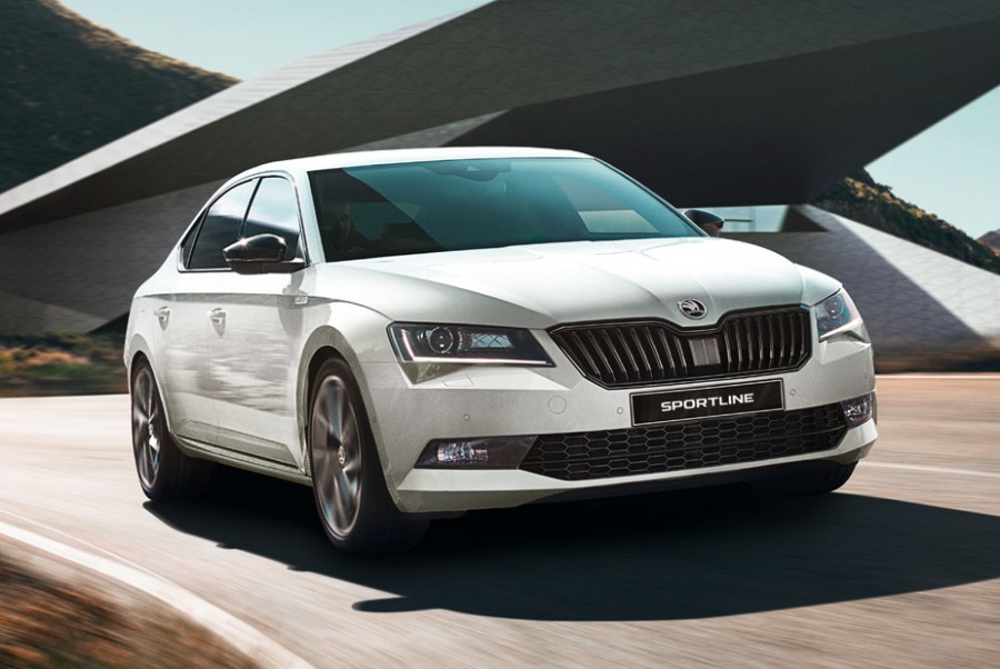 motorlampa lyser skoda superb