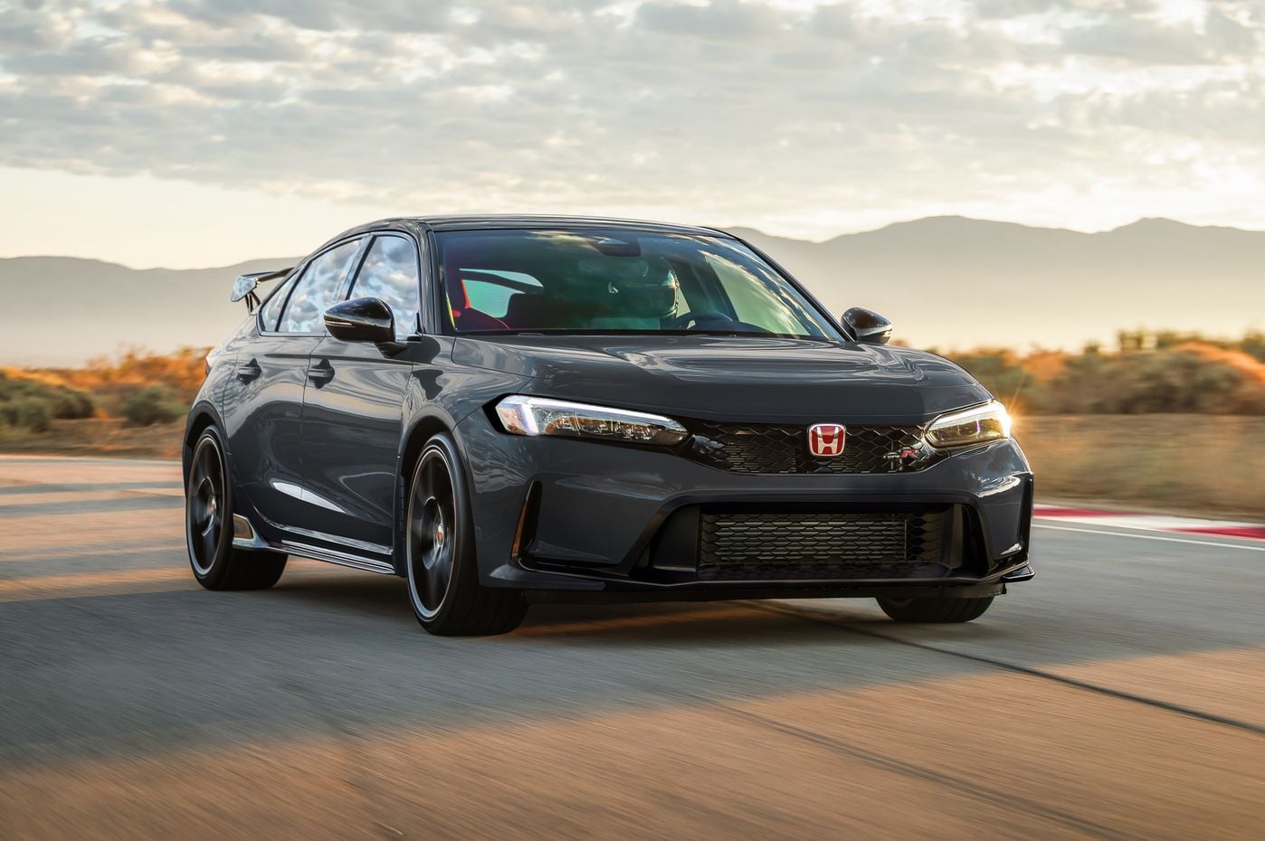 2027 Honda Civic Type R: Facelifted hot hatch revealed