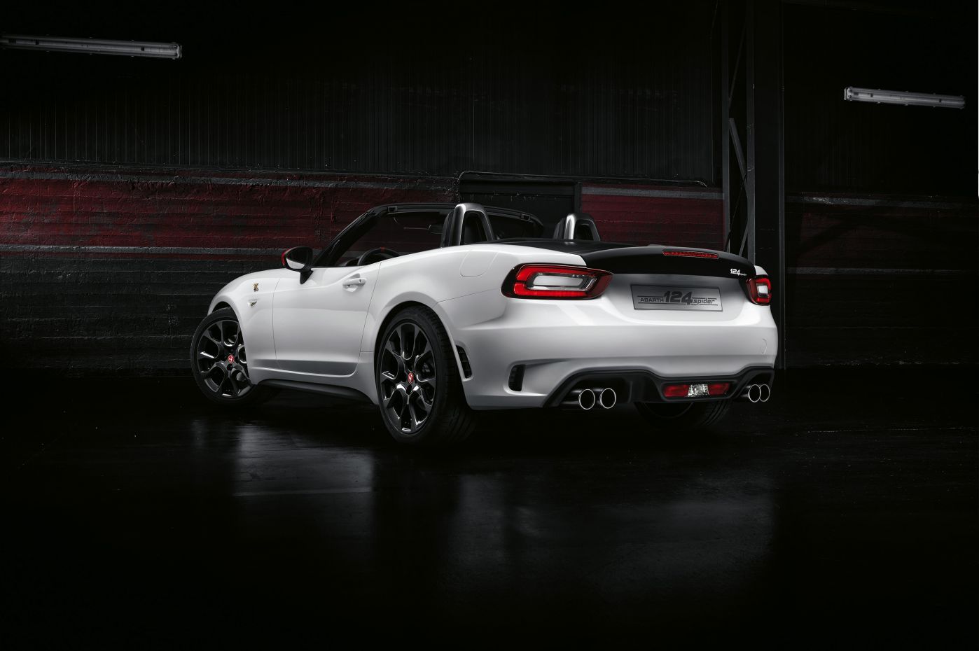 Abarth 124 Spider recalled