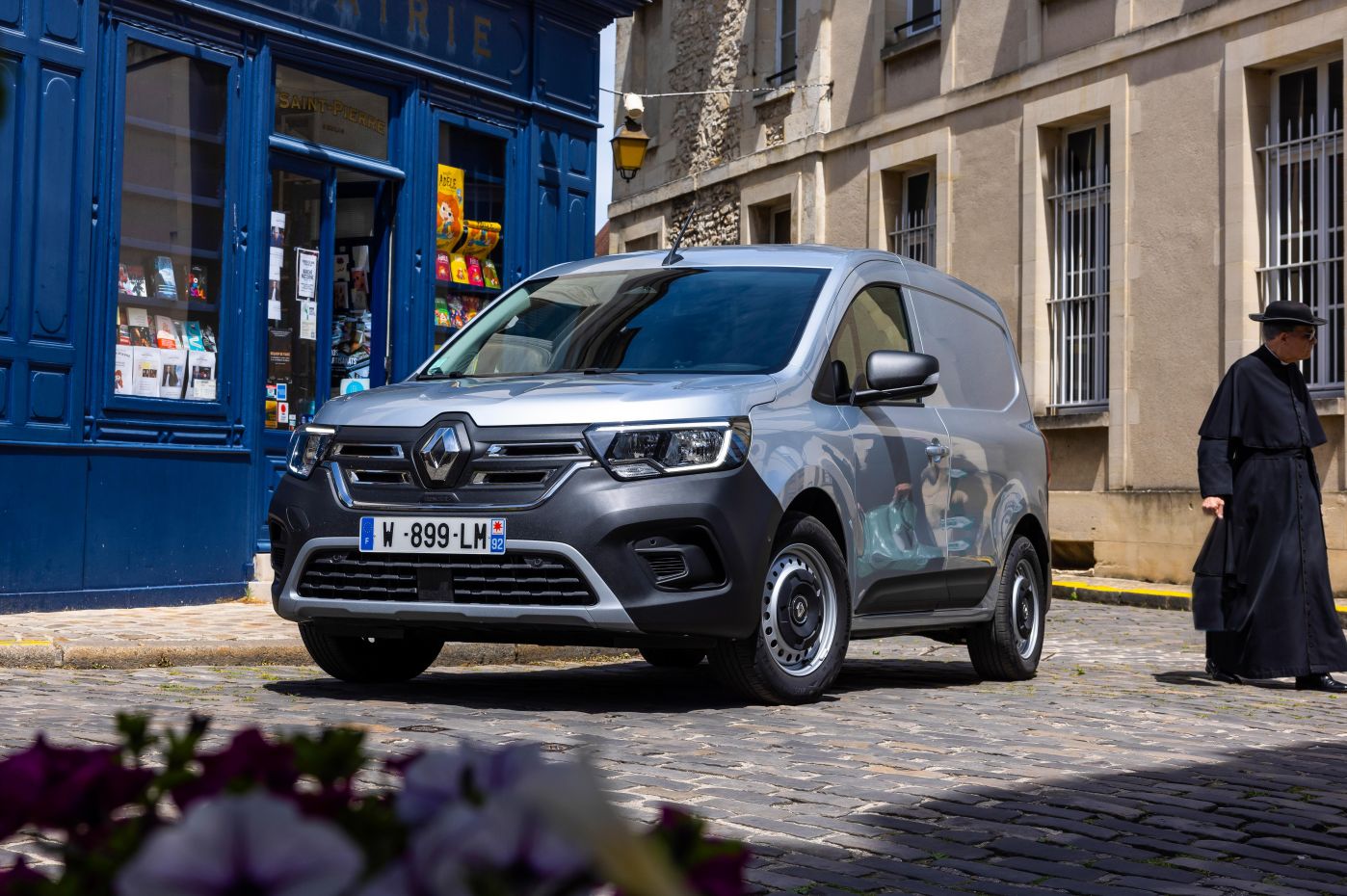 2023 Renault Kangoo E-Tech Electric review