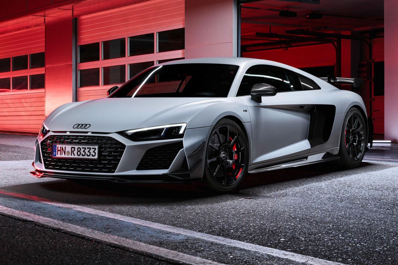 Audi R8 V10 GT RWD coupe unveiled