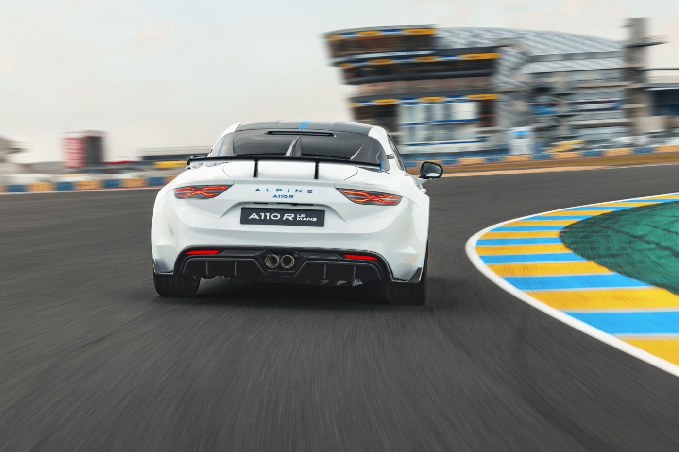 This Alpine A110 R includes a lap of Le Mans