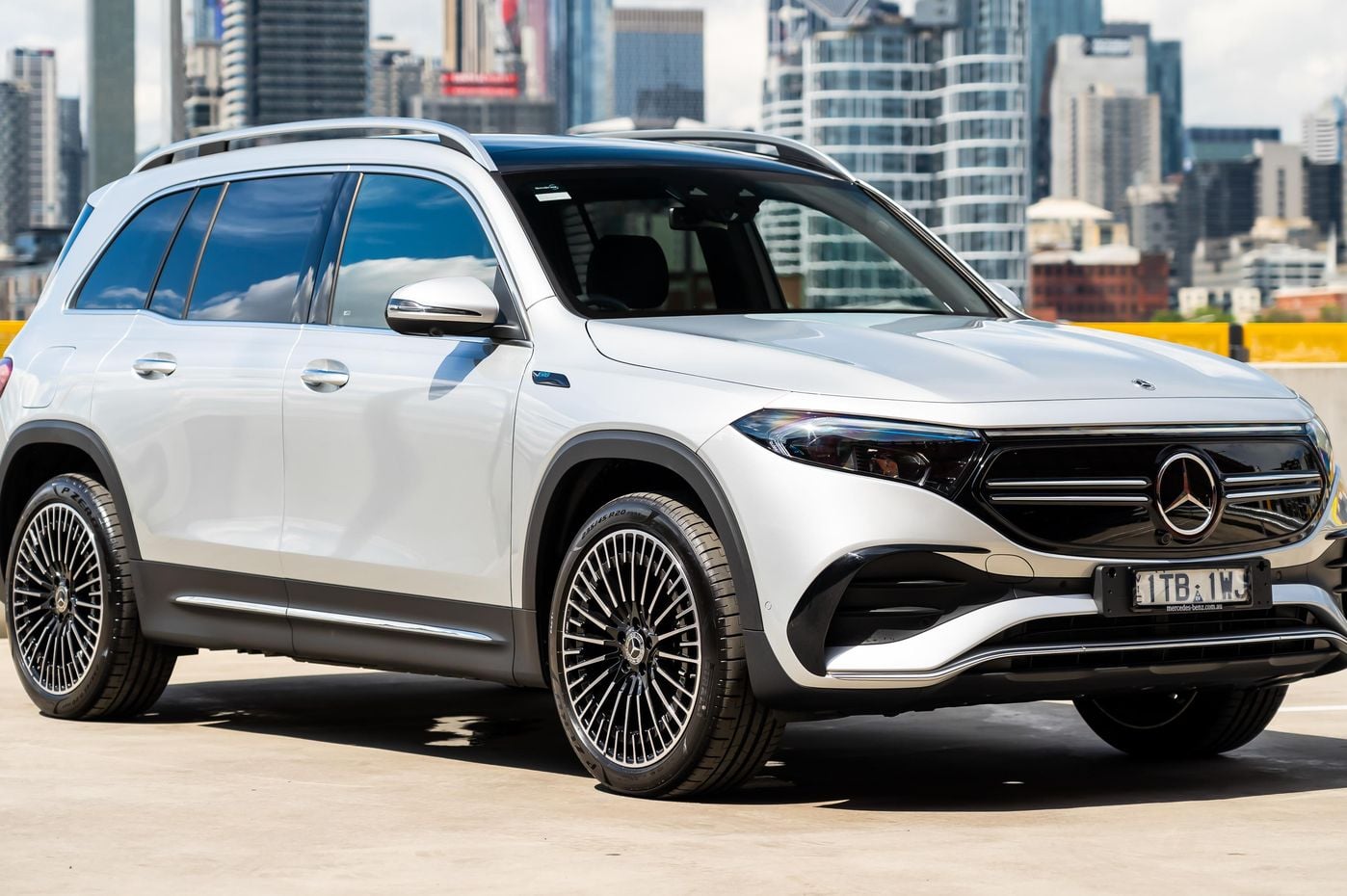 2023 Mercedes-Benz EQB 350 4Matic review