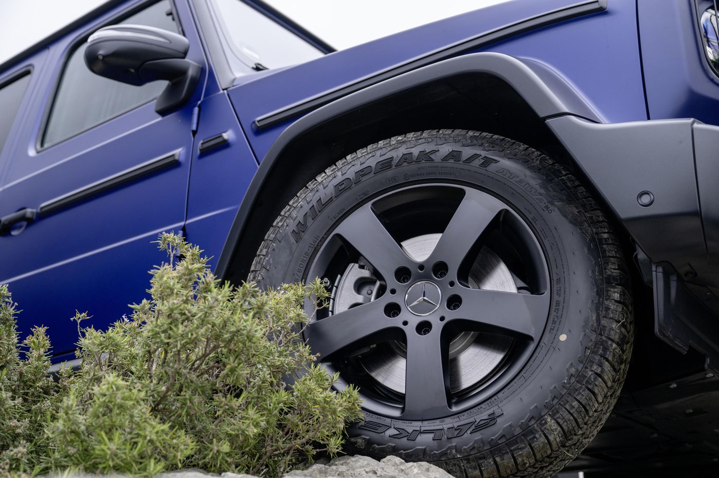 Move over, baby: Mercedes-Benz working on larger G-Wagen – report