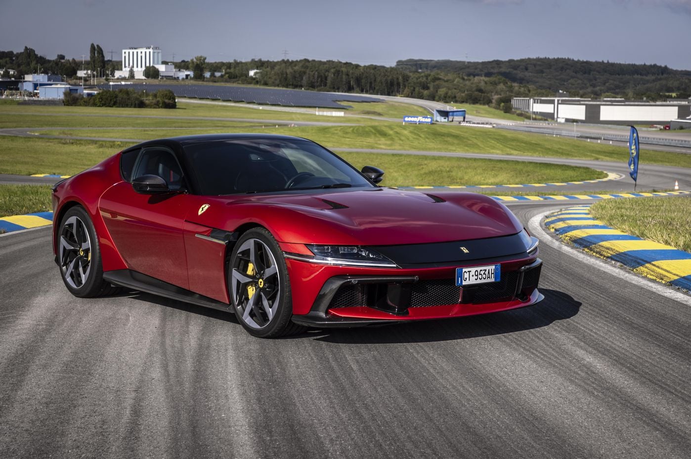 Ferrari reintroducing manual transmission despite electrification push