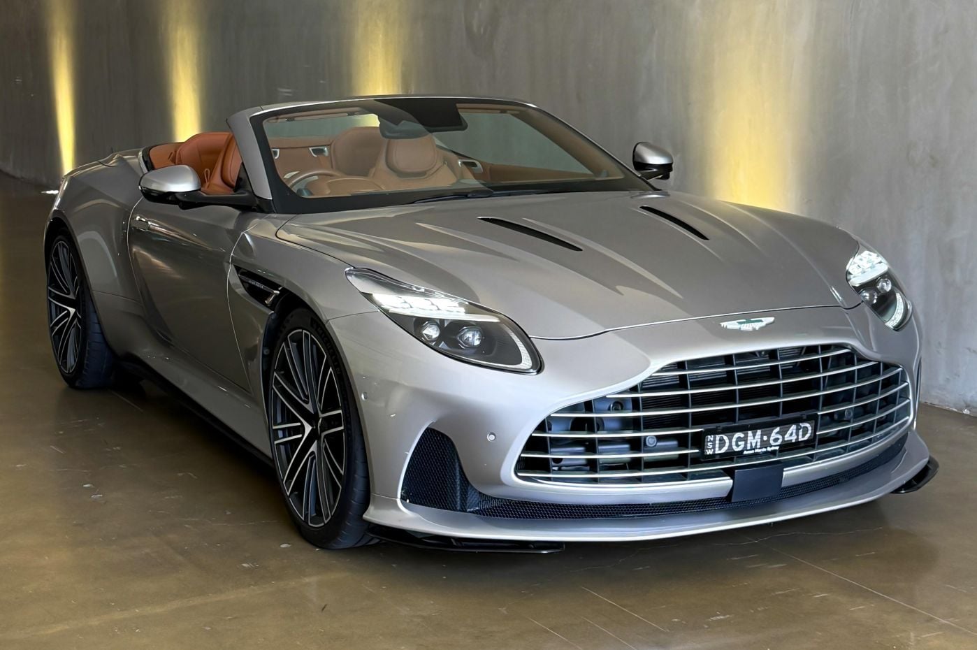 2025 Aston Martin DB12 Volante review