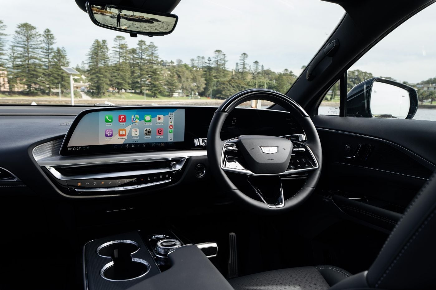 Cadillac won't ditch Apple CarPlay, Android Auto in Australia