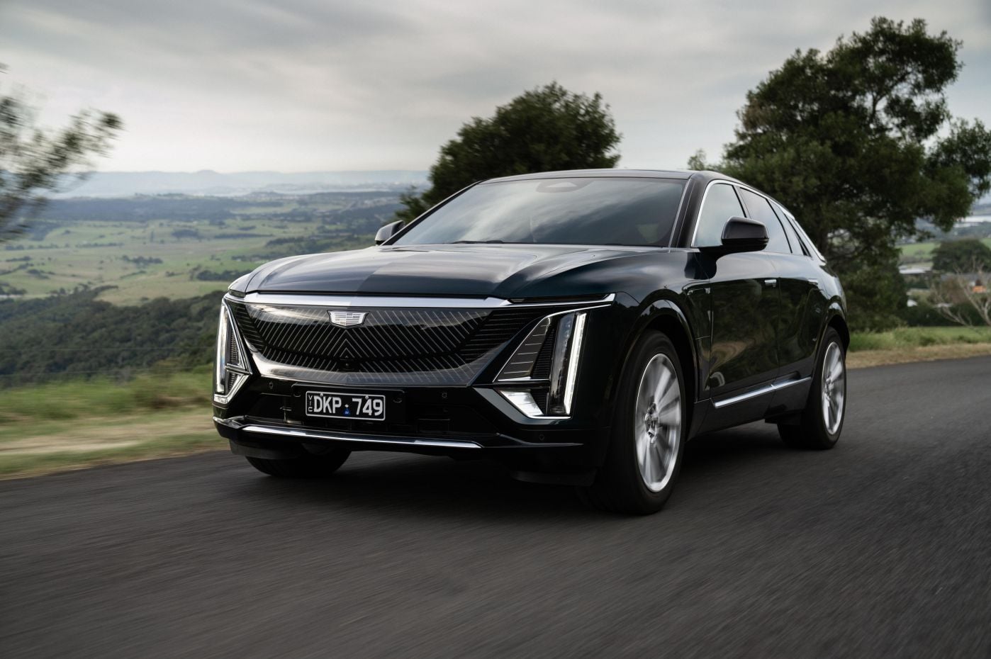 Cadillac Lyriq deals: Luxury electric SUV slides under $100,000