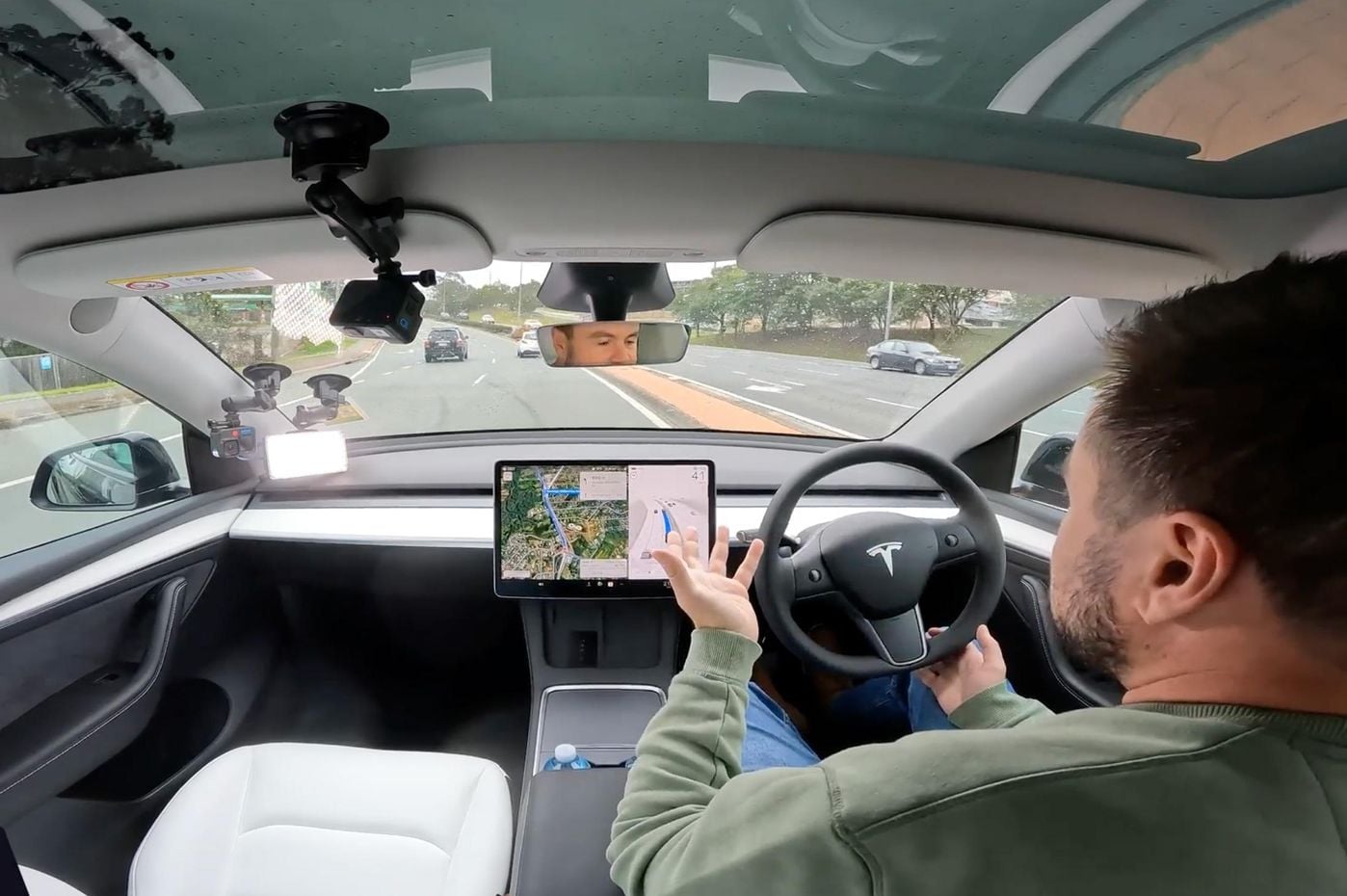 Tesla Australia moves to subscription-only model for Full Self-Driving