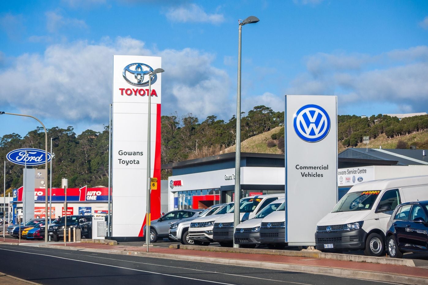 Toyota Australia targeting record sales finish in 2026