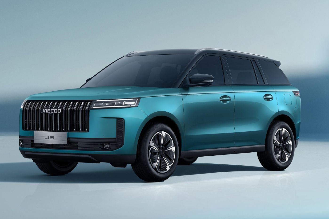 2026 Jaecoo J5 small SUV will bring three powertrain options to Australia