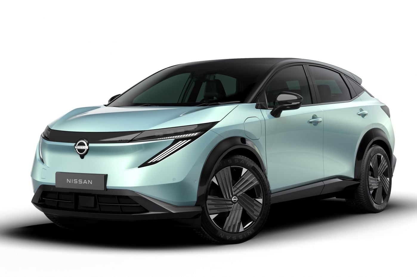 Nissan Ariya facelift revealed with Leaf-inspired look
