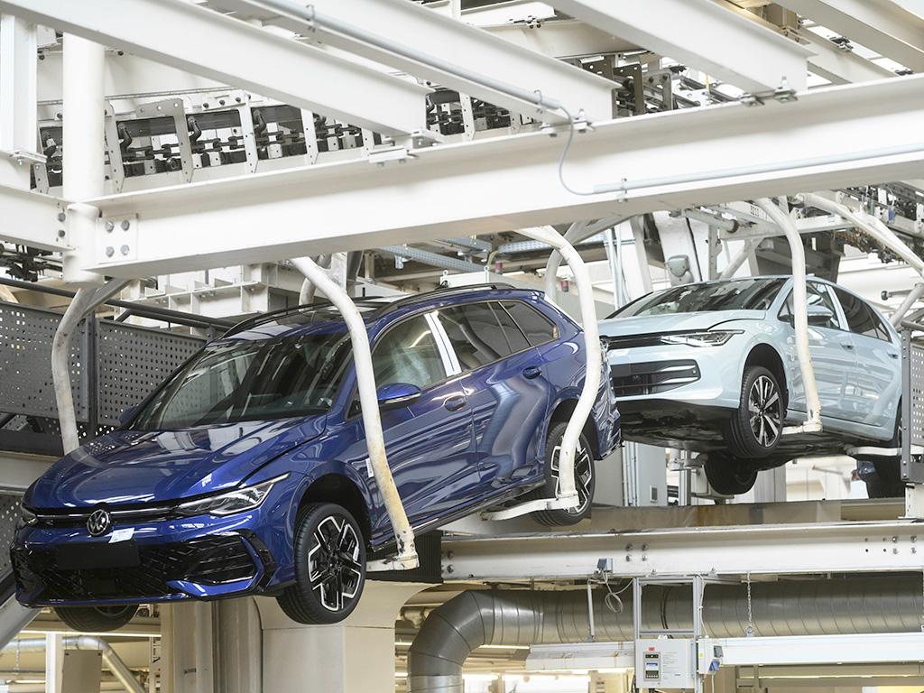 Volkswagen Golf production to stop as fresh semiconductor crisis threatens global auto industry