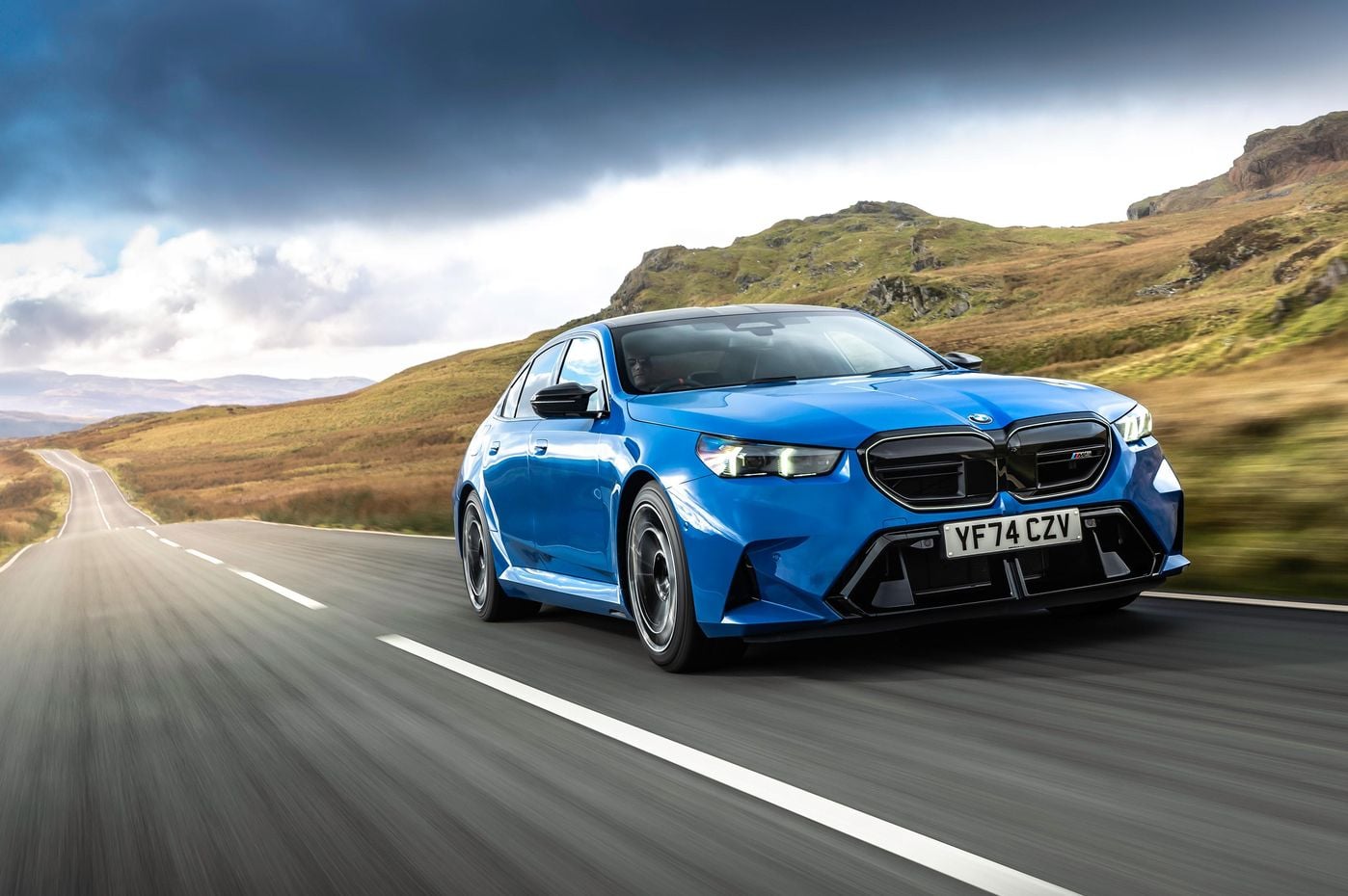 BMW M5 V8 power cut to meet new emissions regulations