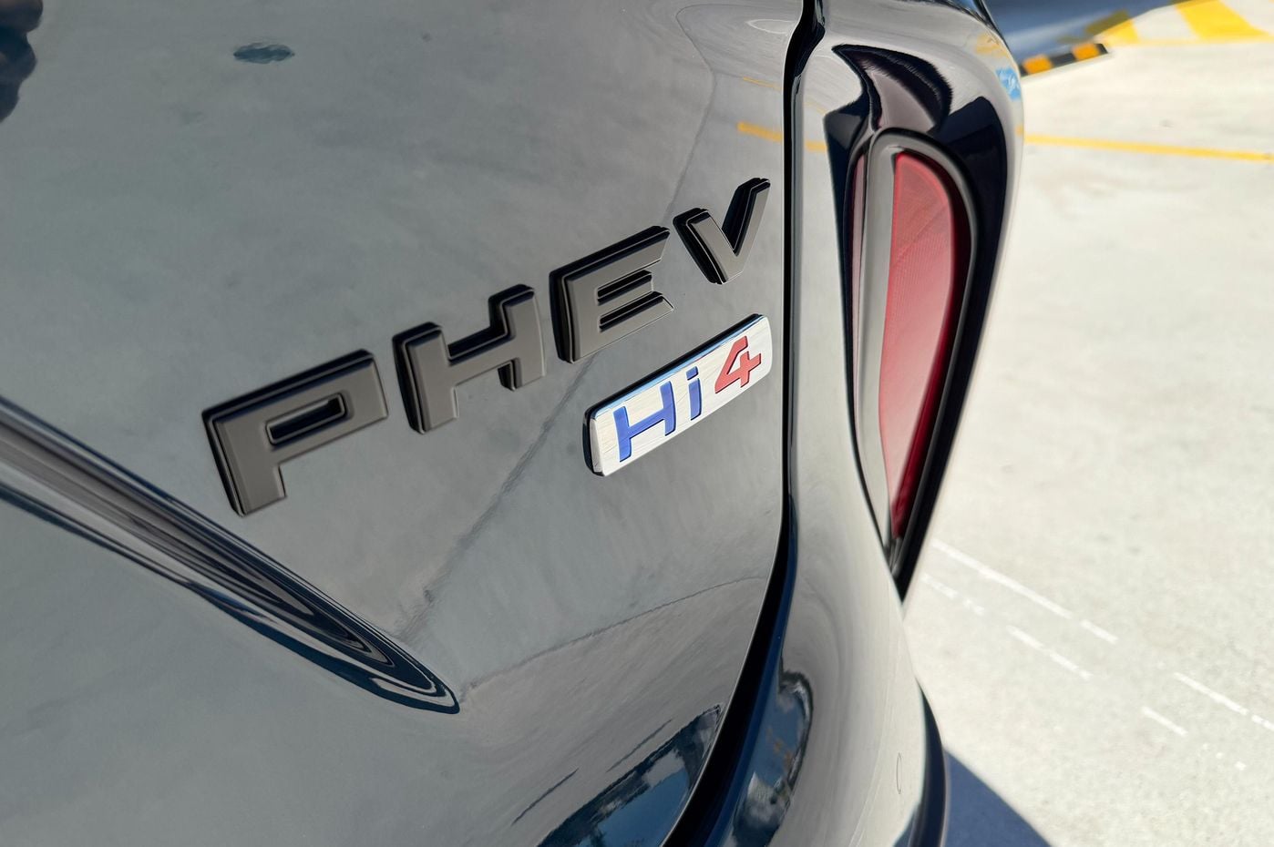 Top 10 family PHEVs with the longest electric range