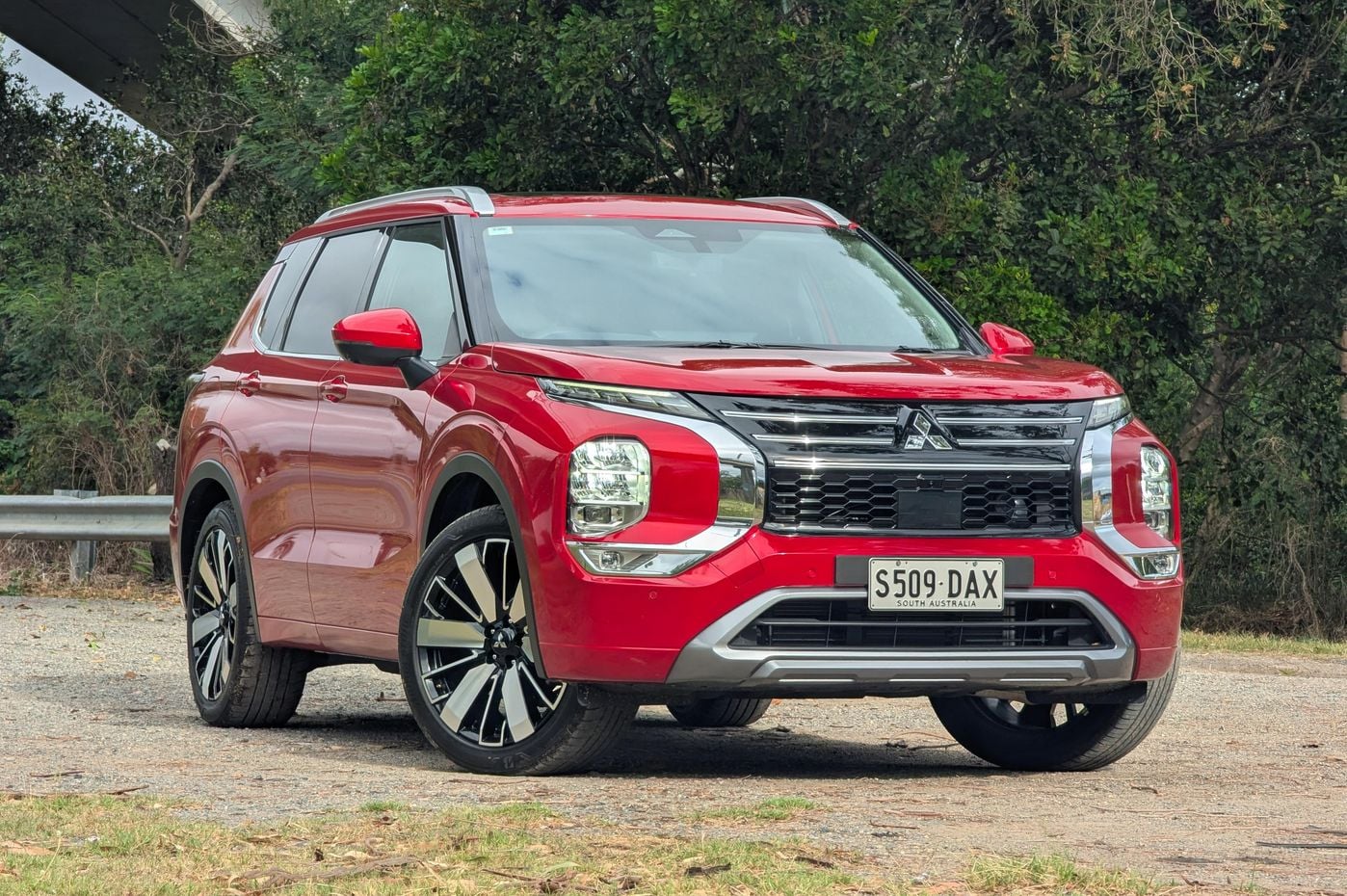 2026 Mitsubishi Outlander price and specs