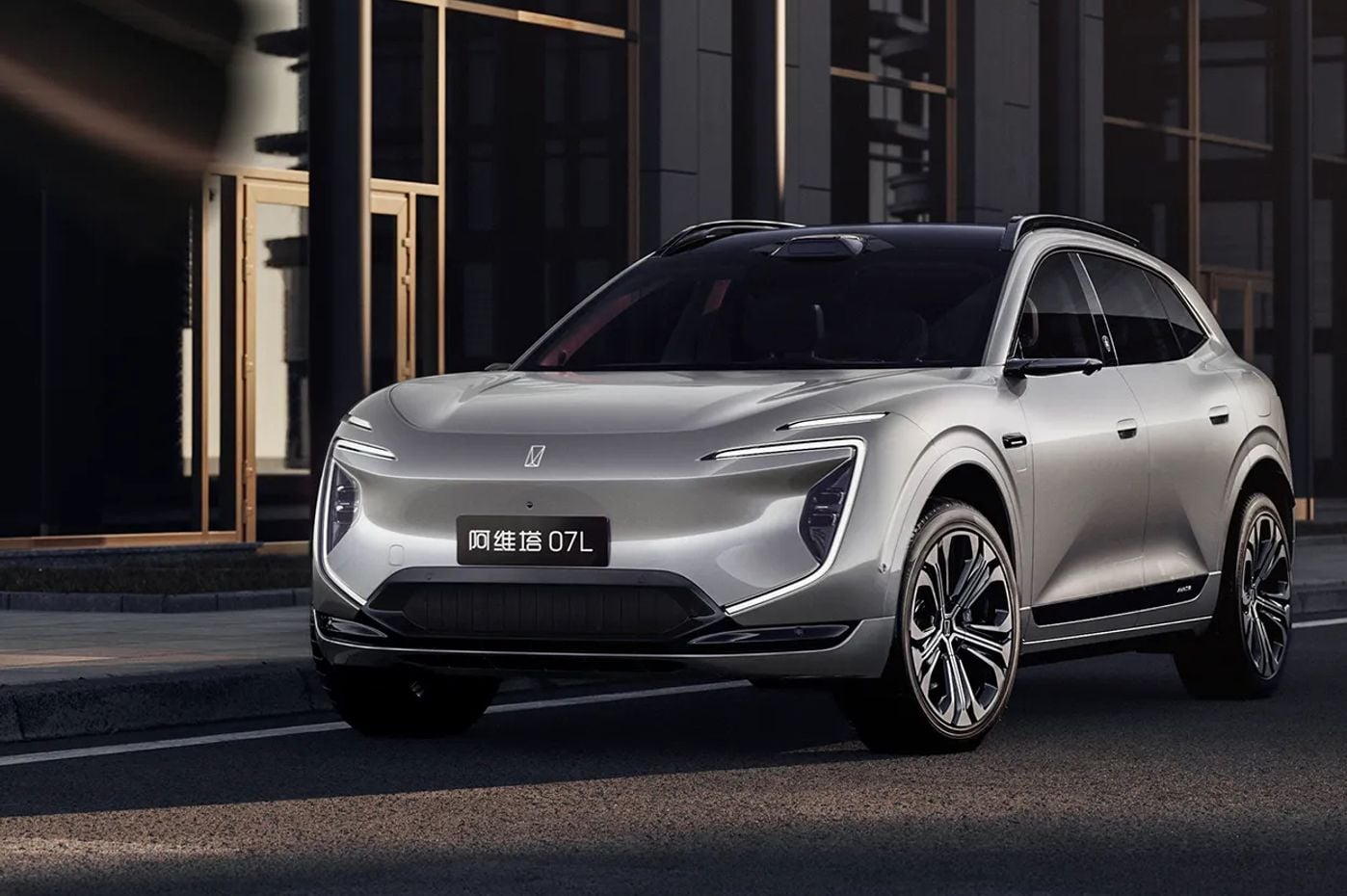 Avatr 07L: New Chinese luxury SUV previewed ahead of brand's expected Australian debut