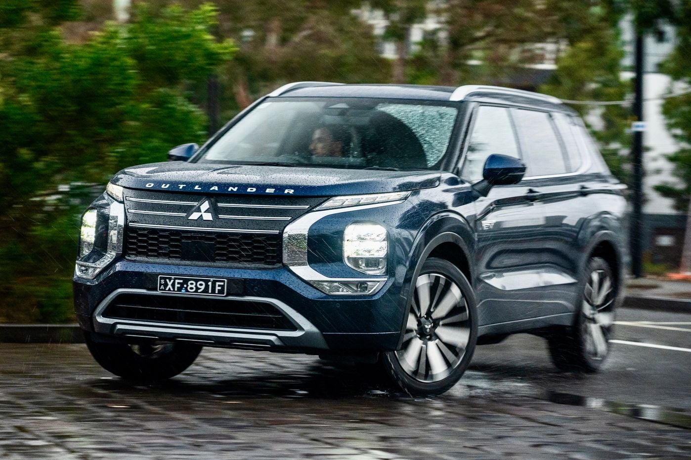 2026 Mitsubishi Outlander PHEV review