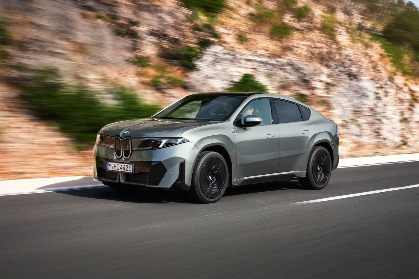 2027 BMW iX4 price and specs