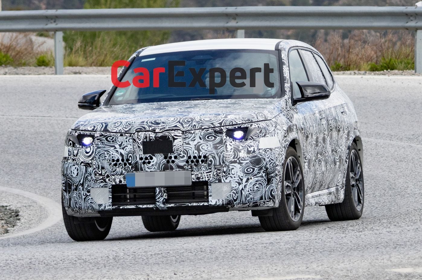 2027 BMW X1: Updated small SUV spied with Neue Klasse design