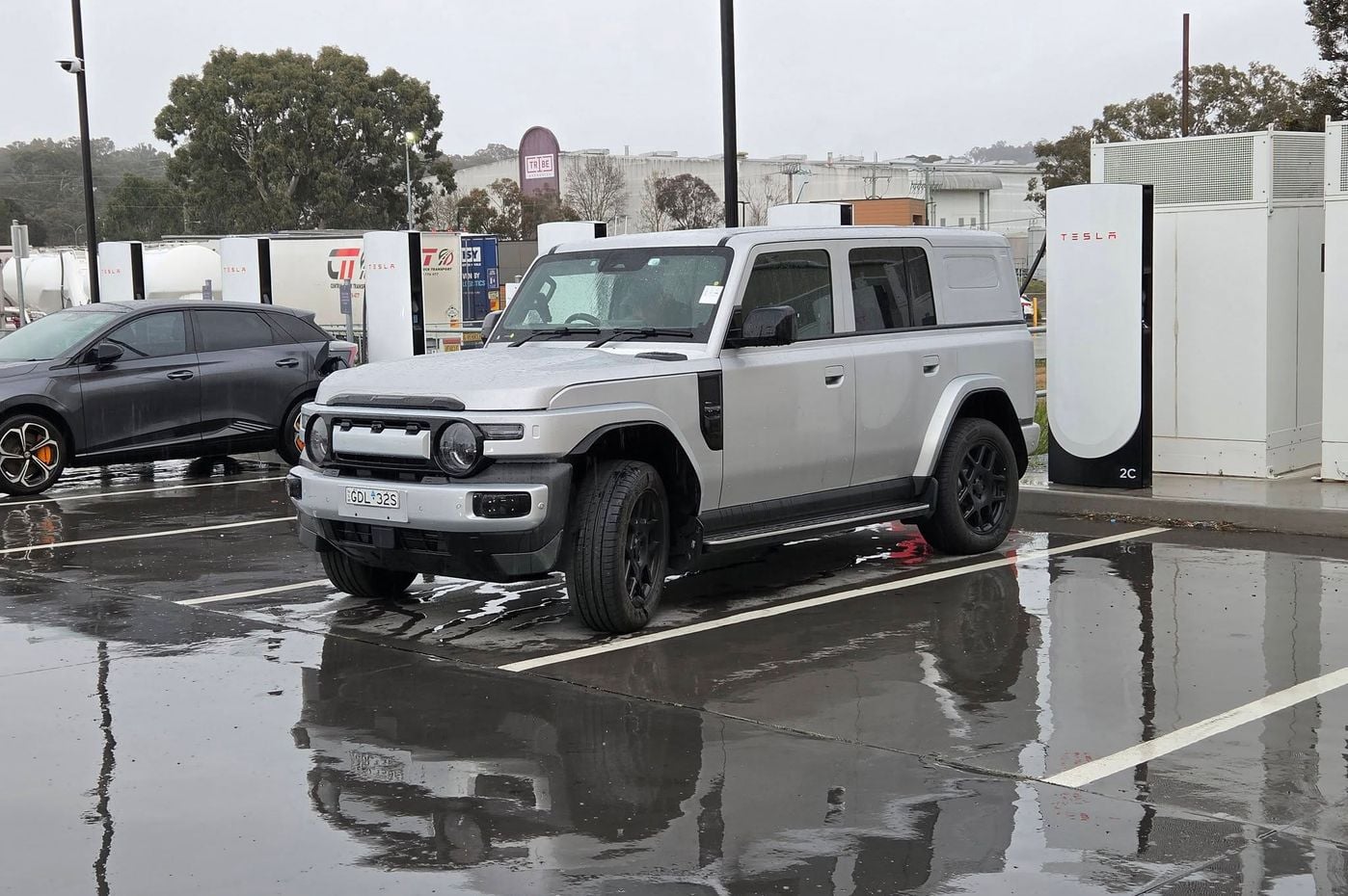 iCaur V25: Chery's boxy new electrified off-roader spied in Australia