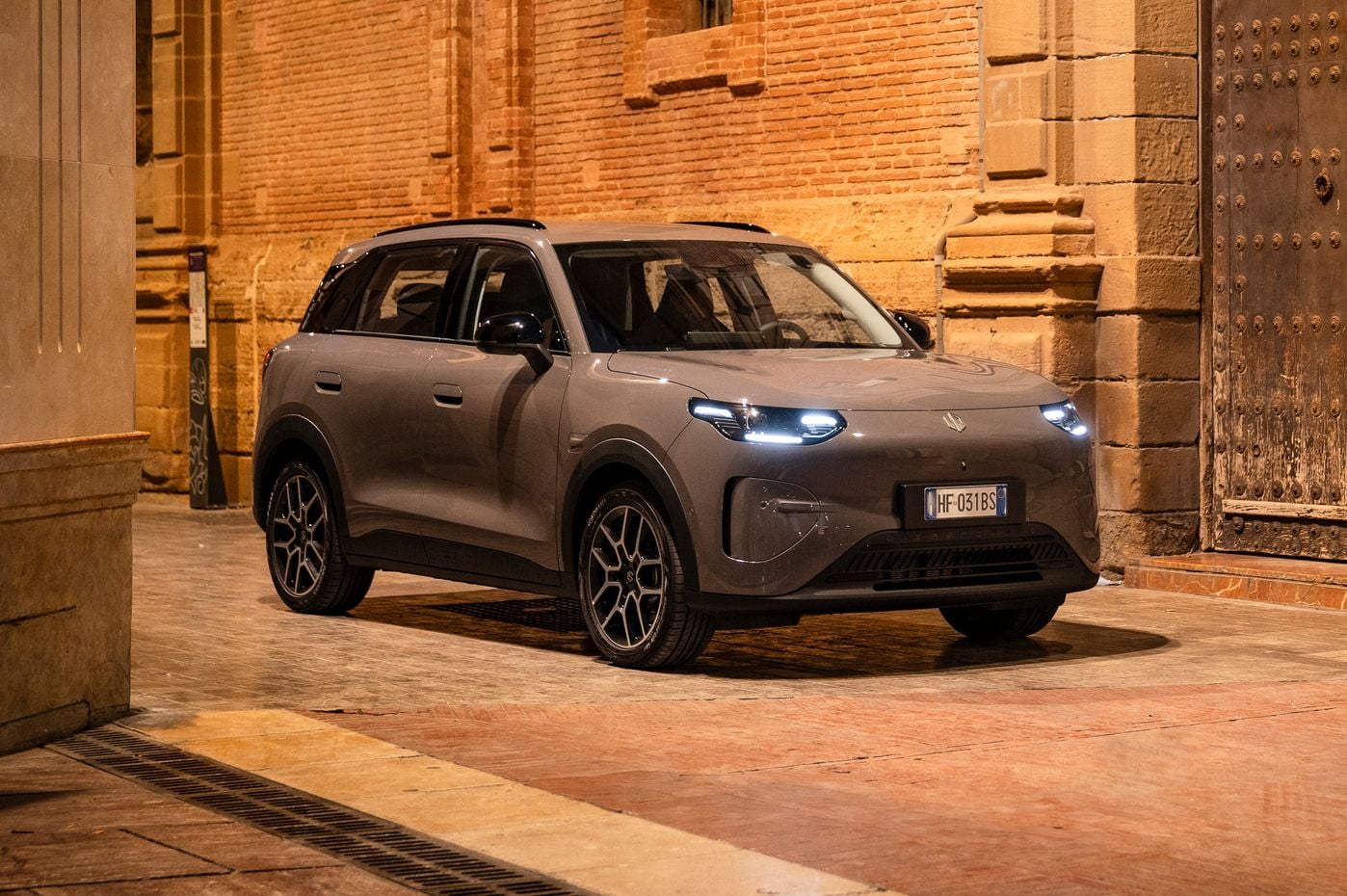 2027 Leapmotor B03X price and specs