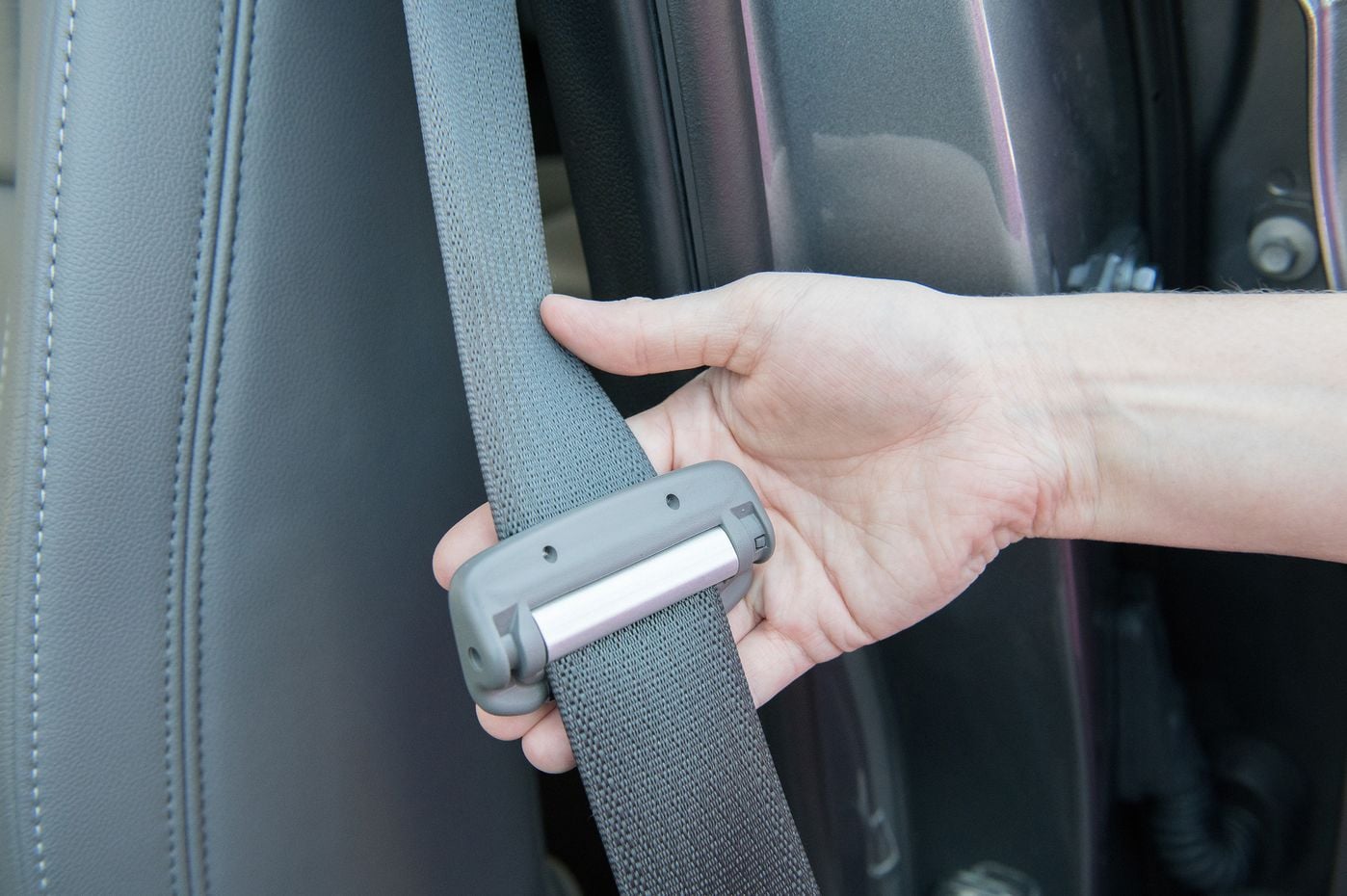 Seatbelt pretensioners: What are they and how do they work?
