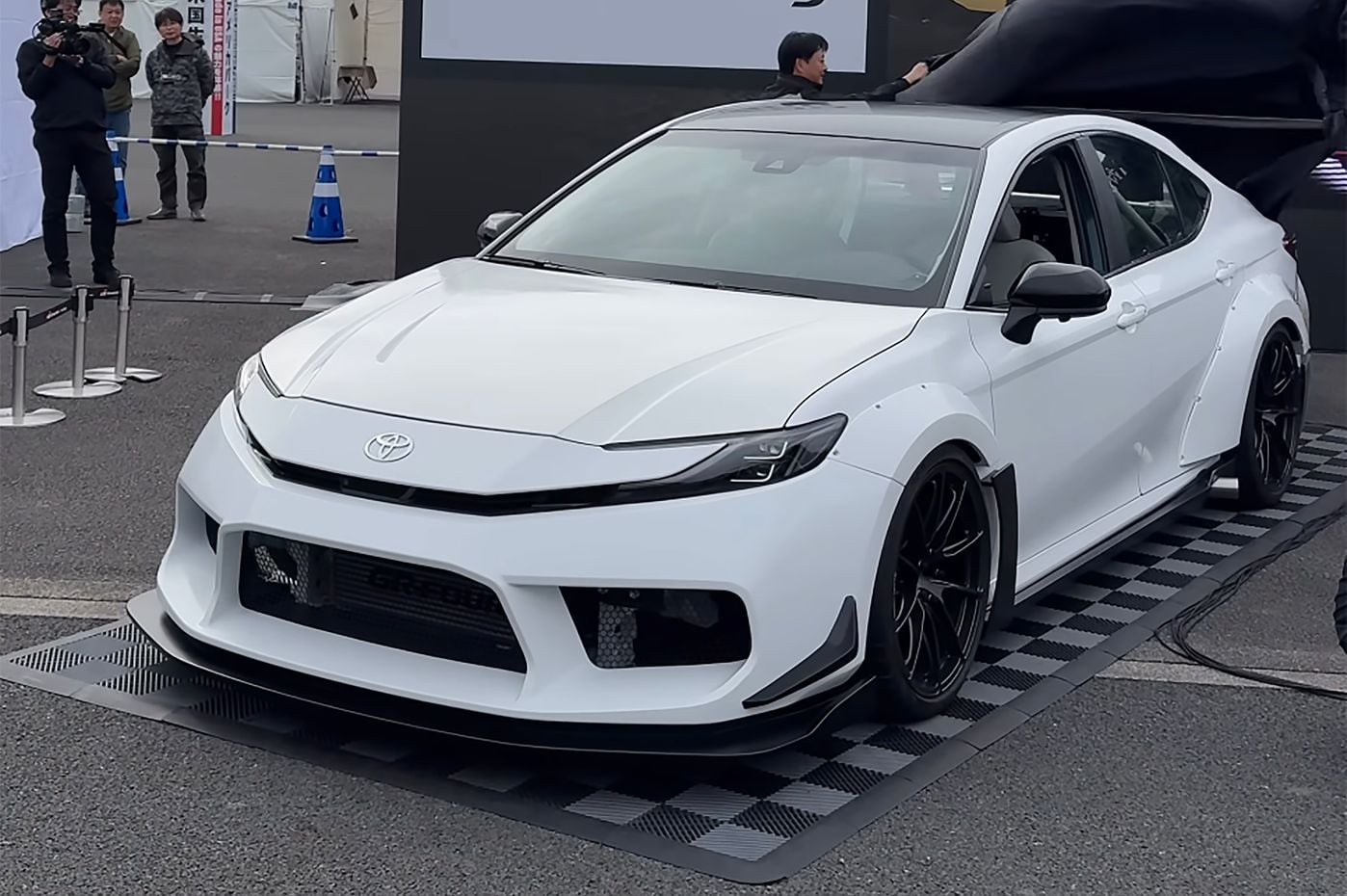 Toyota reveals seven-cylinder and rear-wheel drive Camry concepts
