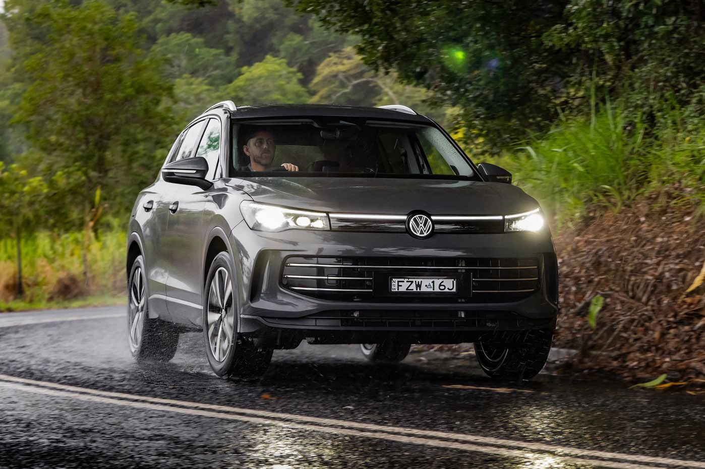 2026 Volkswagen Tiguan eHybrid review