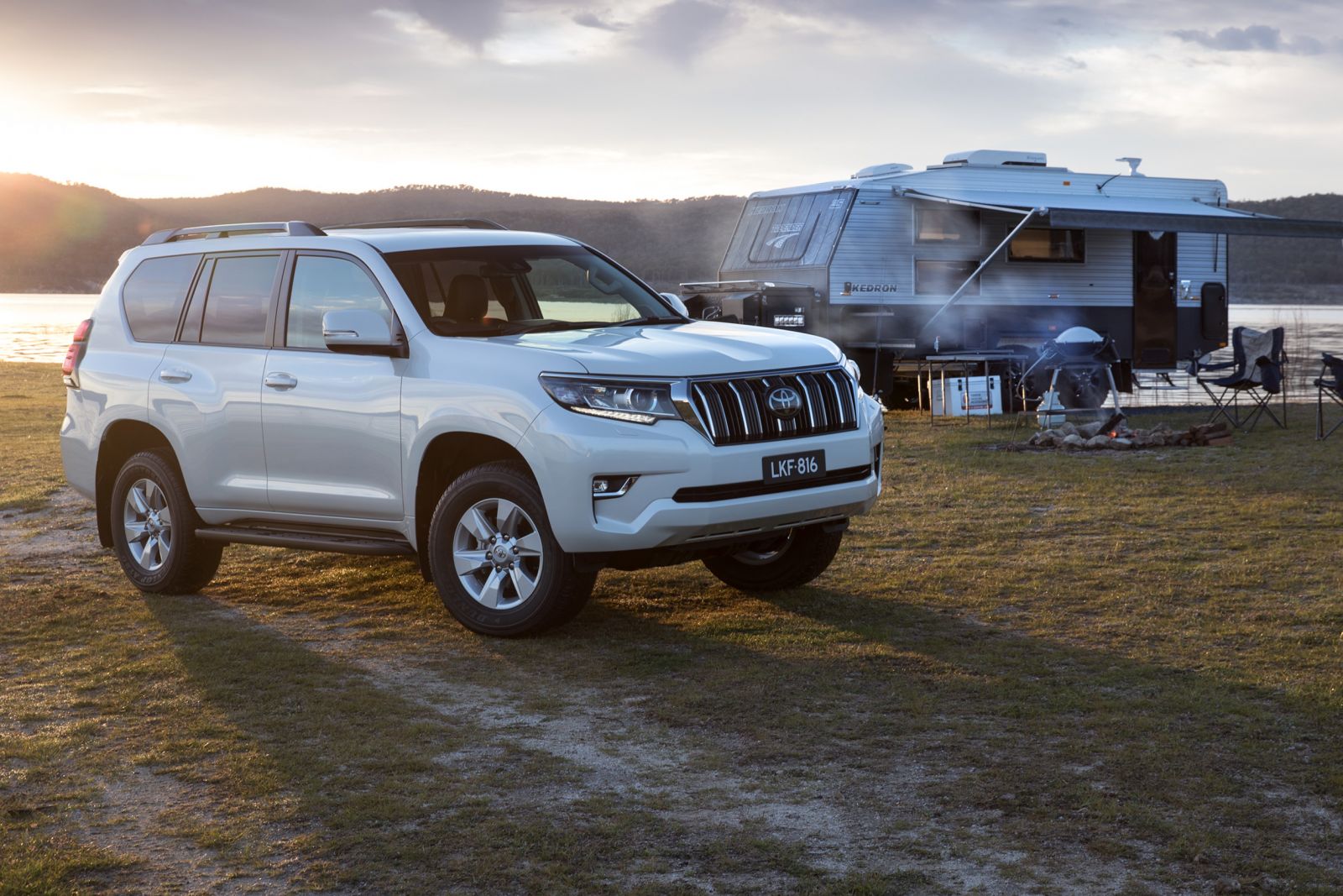 2020 Toyota LandCruiser Prado price and specs | CarExpert