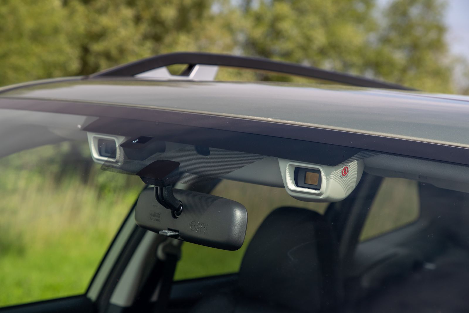 Advanced driver assistance systems: Cameras or sensor fusion?