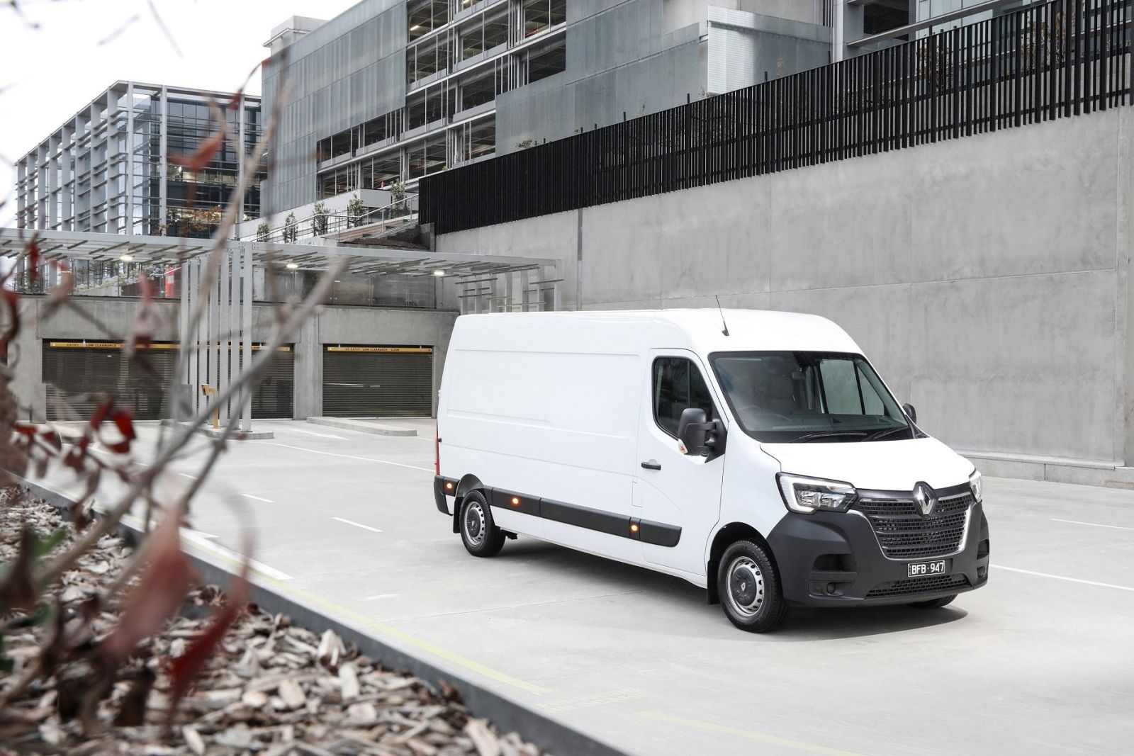 Renault vans now have a five-year warranty | CarExpert