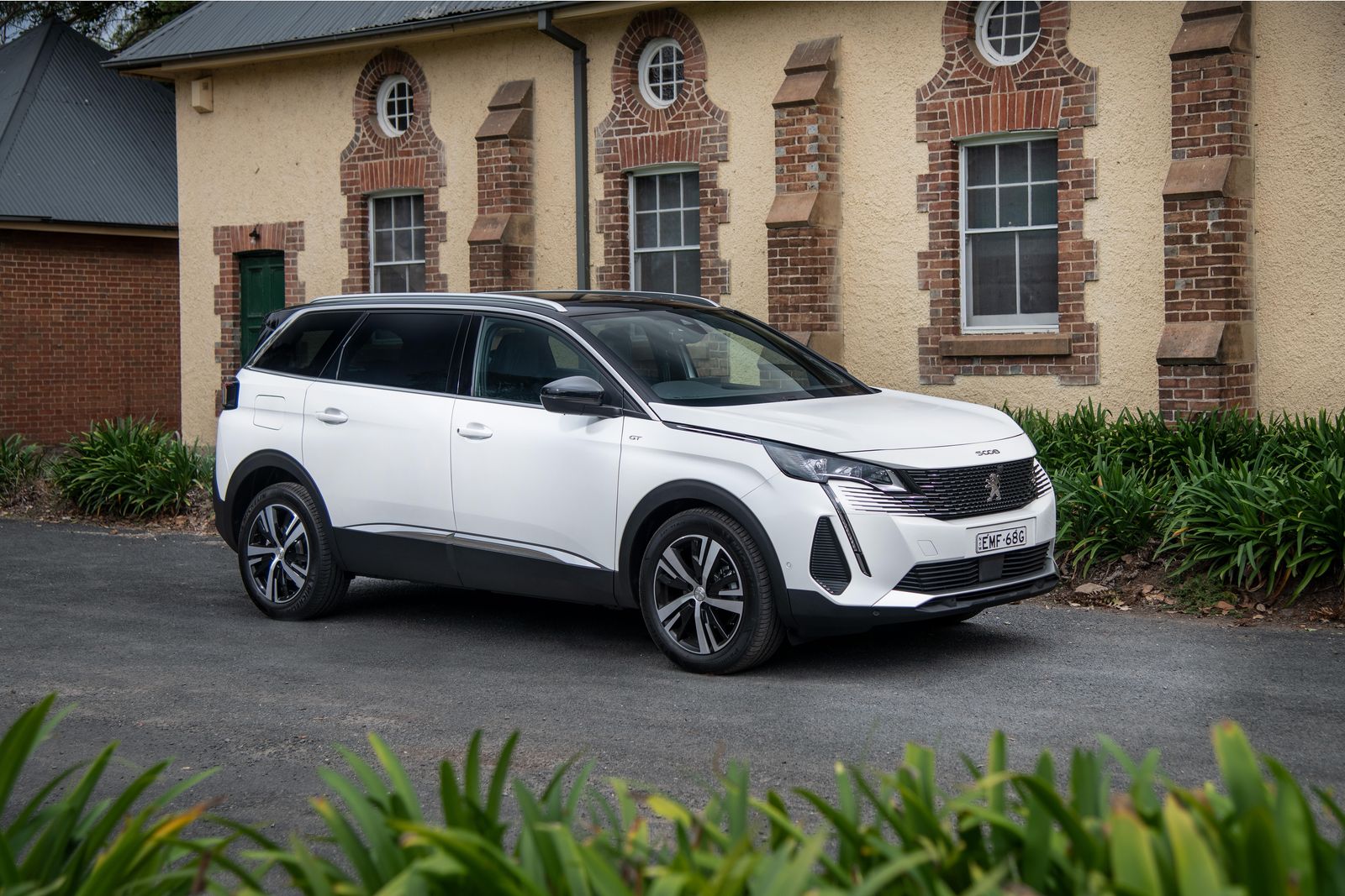 2021 Peugeot 5008