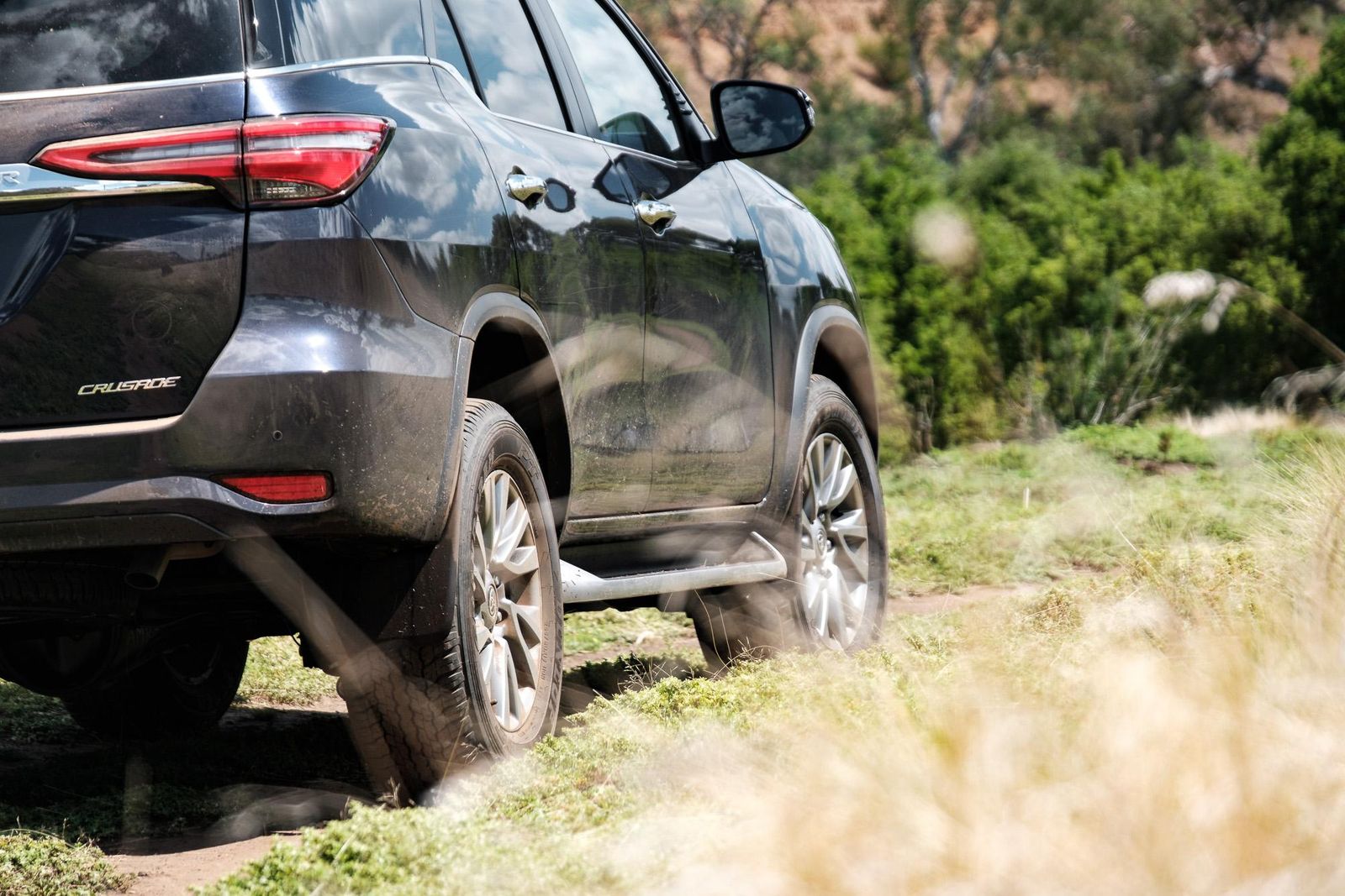 2021 Toyota Fortuner Crusade off-road