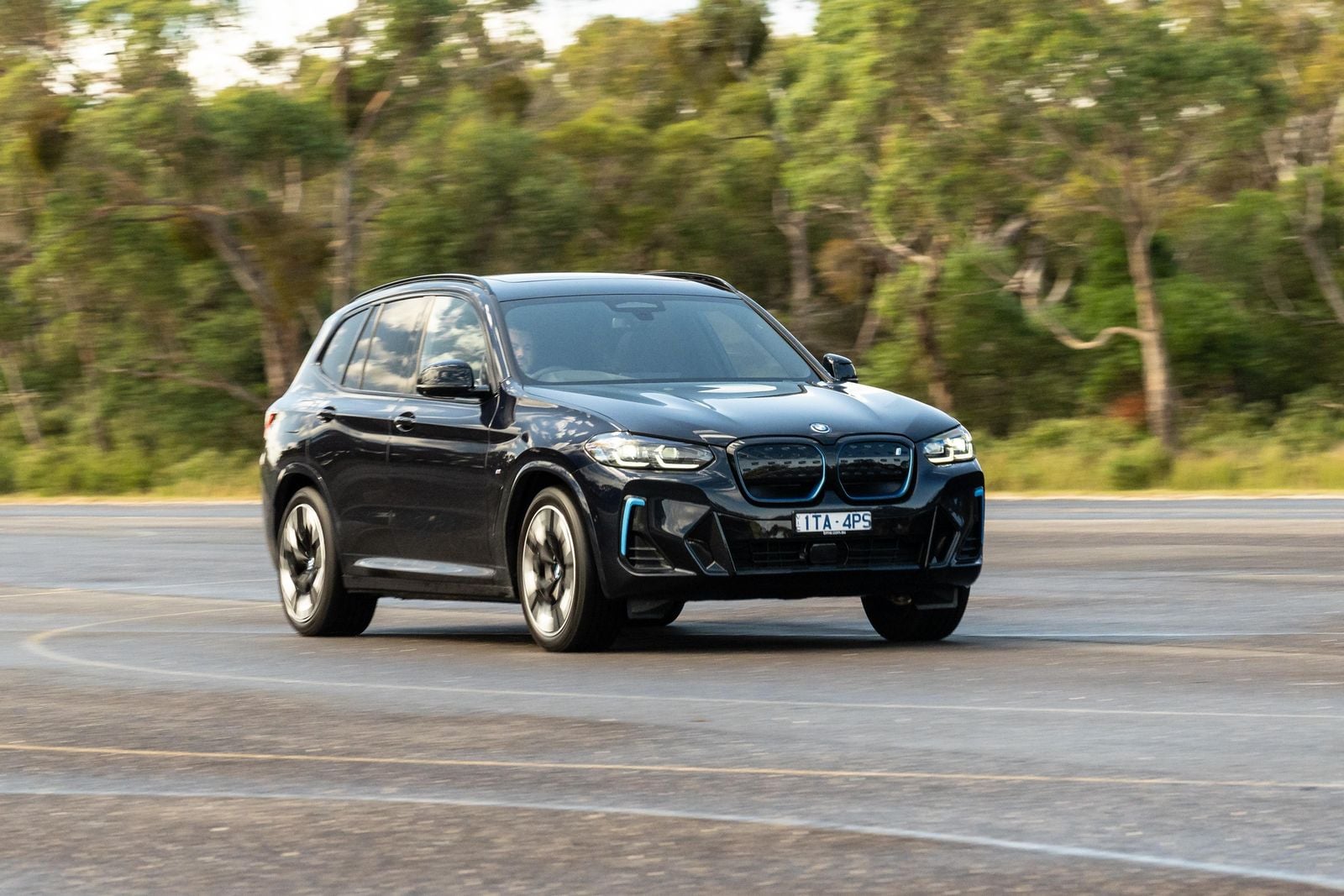 2022 BMW iX3