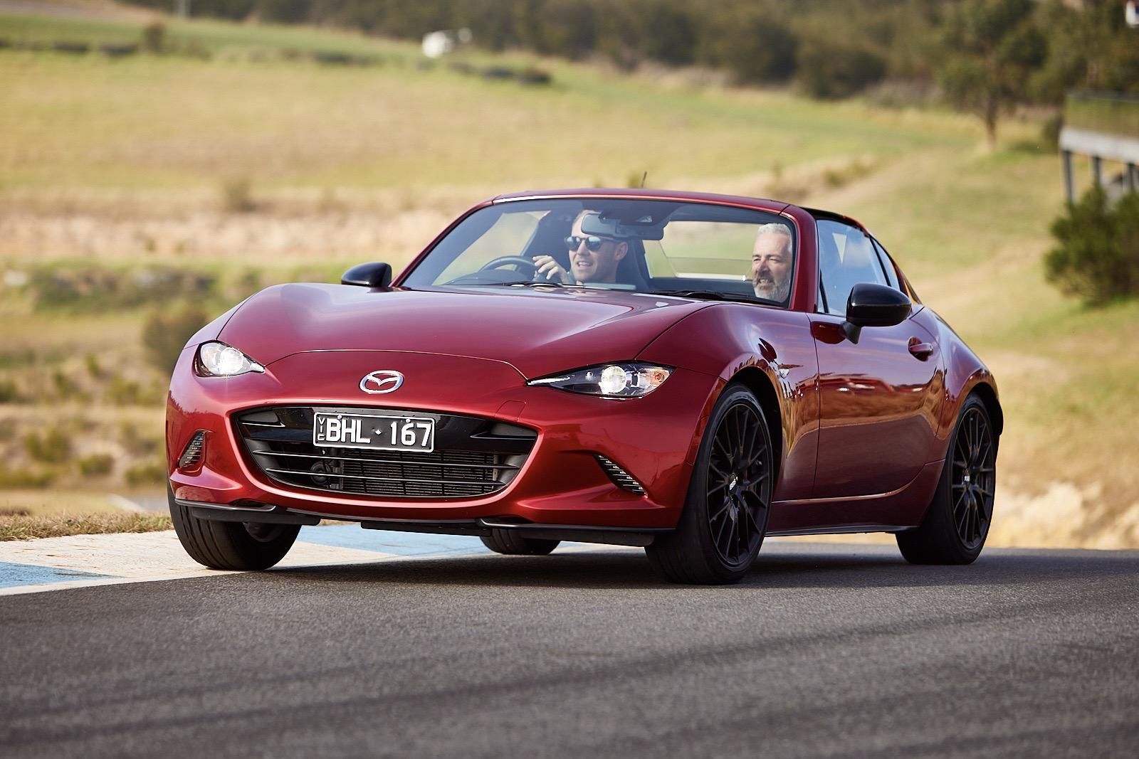 Next Mazda MX-5 to retain rear-wheel drive - report