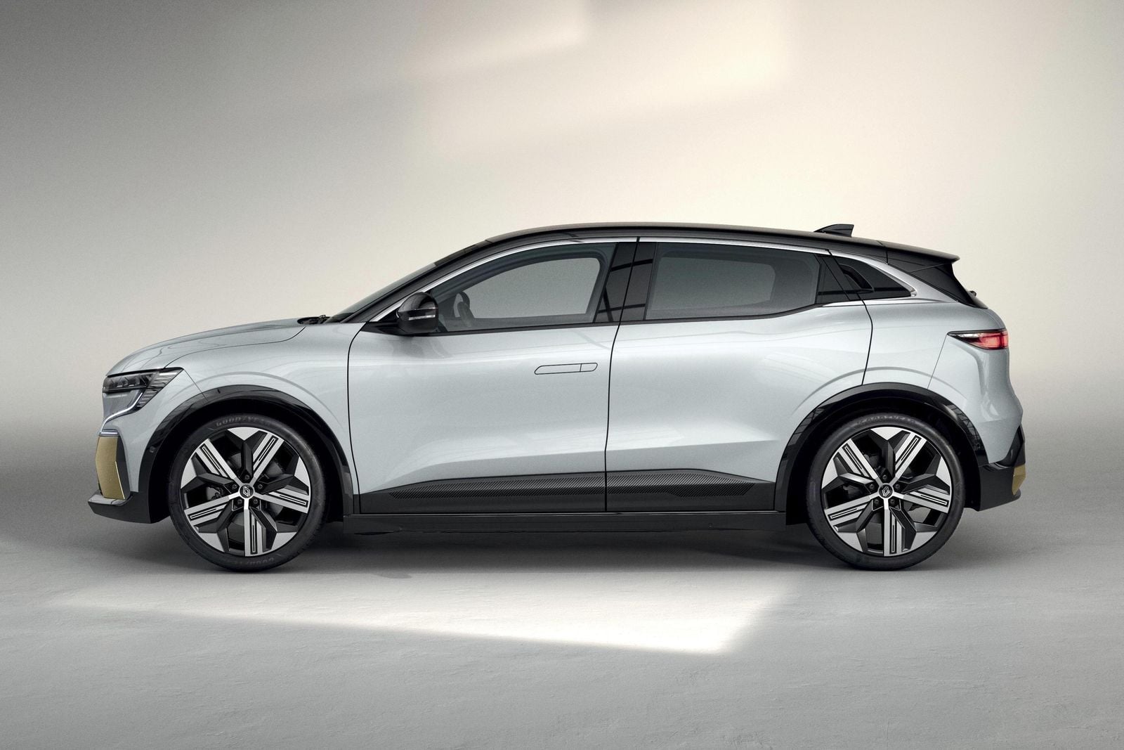 Renault Megane E-Tech EV for Australia from late 2023