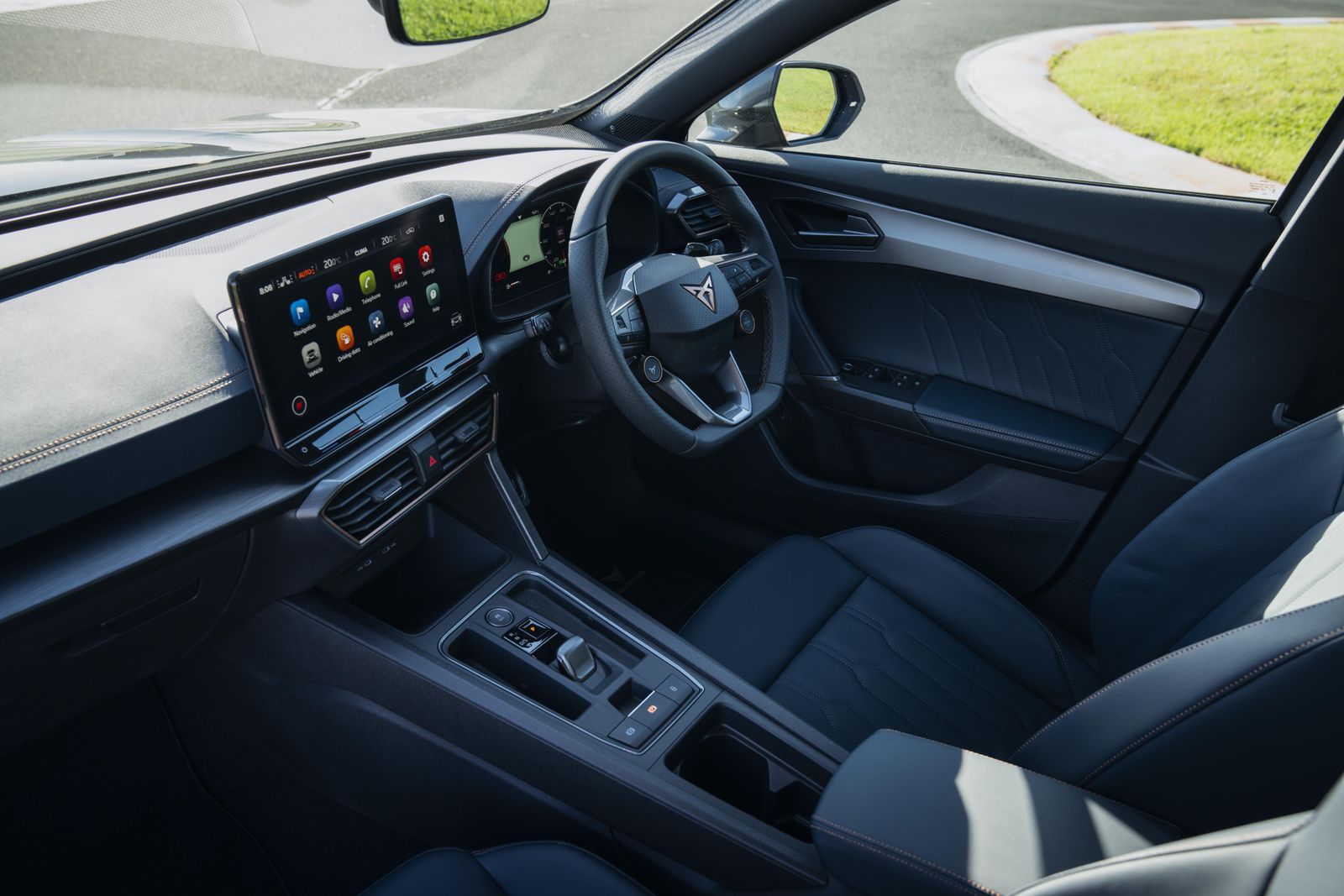 2022 Cupra Leon VZx Review