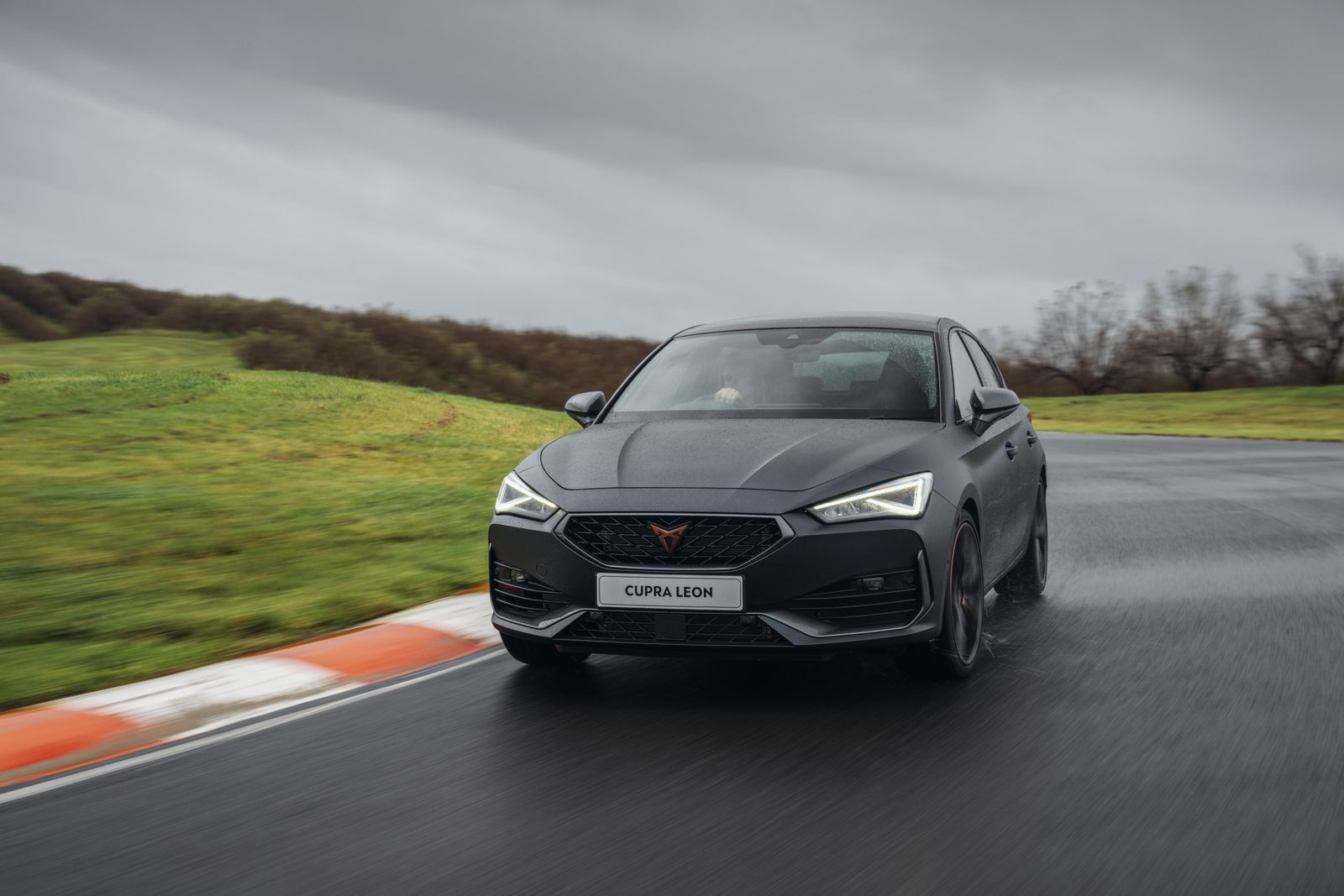 2022 Cupra Leon VZx Review